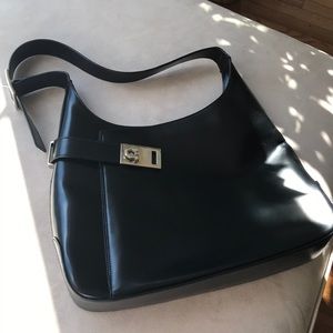 Black hand bag